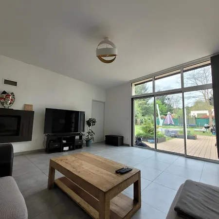 Maison Recente 200m2 Proche Du Circuit Du Mans Au Calme Holiday home *