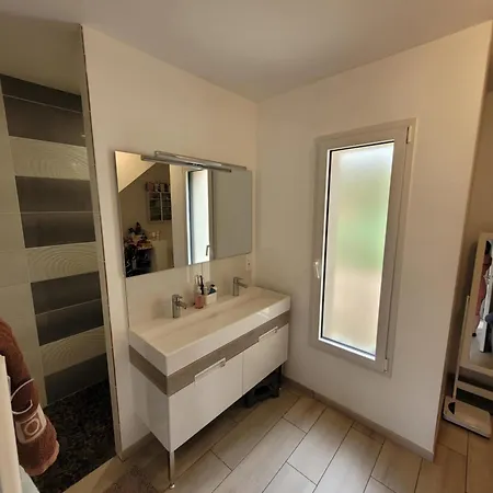 Maison Recente 200m2 Proche Du Circuit Du Mans Au Calme Сasa de vacaciones *